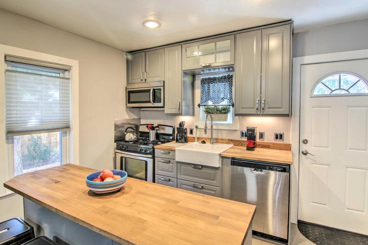 Colorado Springs Bungalow - Walk To Downtown! Εξωτερικό φωτογραφία